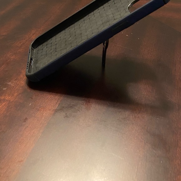 Durable case for IP 12 - Picture 8 of 8